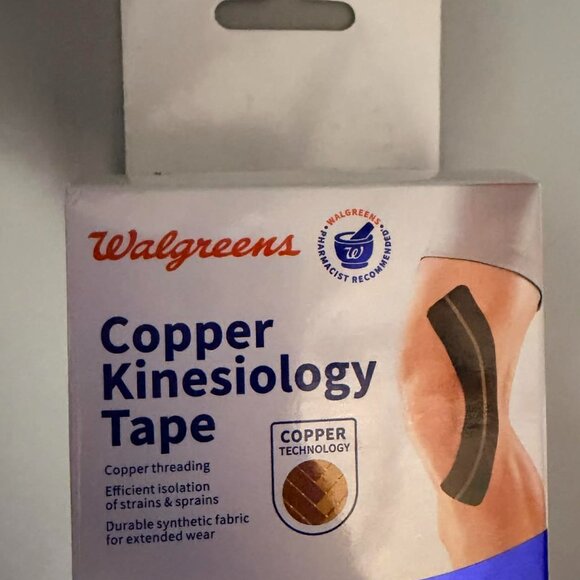 Pain Relief BUNDLE - 1 Icy Hot Spray & 2 Kinesiology Tape Rolls - BRAND NEW - Picture 2 of 14